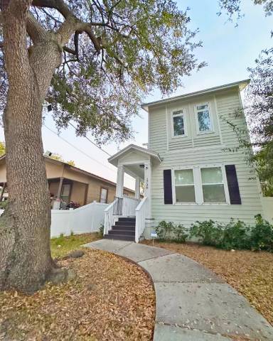 Main picture of 1736 W Walnut St