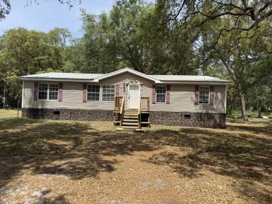 Main picture of 7831 NW 166th St