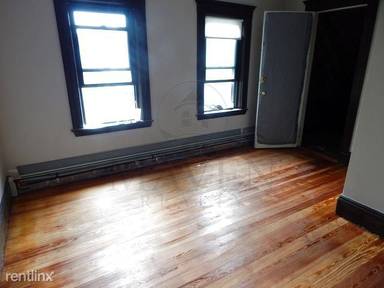 Main picture of 18 Walker St