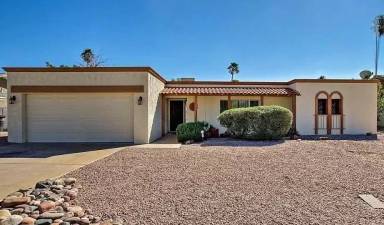 Main picture of 5711 N 83rd Pl