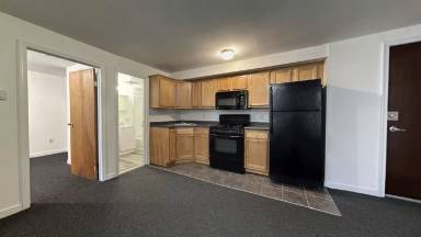 Main picture of 241 S 47th St