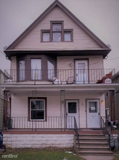 Main picture of 110 Trowbridge St