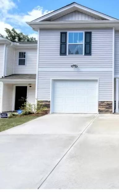 Main picture of 1436 N Cardiff Trl