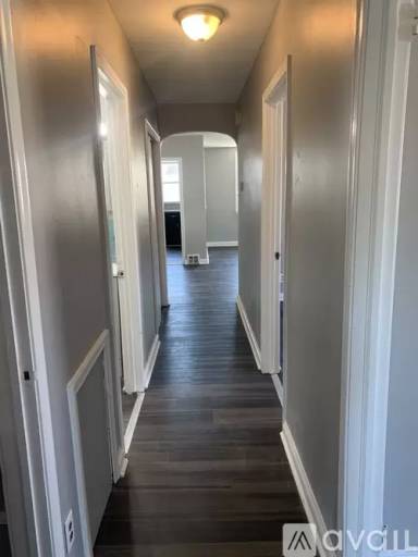 Main picture of 7833 Lister St