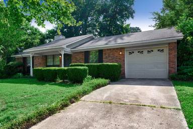 Main picture of 229 Stormy Dr