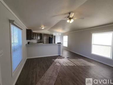 Main picture of 371 County Road 4300