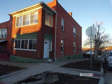 Main picture of 416 S Maple St