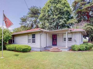 Main picture of 17 W Prospect Rd