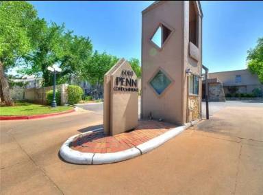 Main picture of 5904 N Pennsylvania Ave