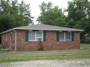 Main picture of 124 E Filmore St