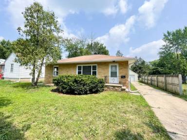 Main picture of 144 S Franklin Ave