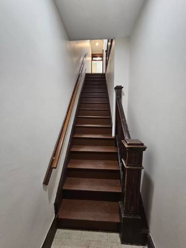 Main picture of 335 N Pine St