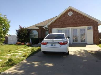 Main picture of 9400 S Country Club Dr