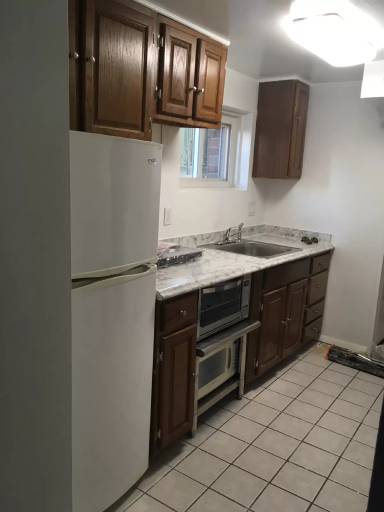 Main picture of 2412 Observatory Pl NW