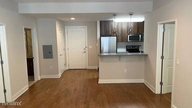 Main picture of 100 Marshall St Apartments