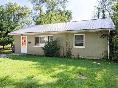 Main picture of 306 N Roosevelt St