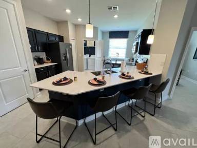 Main picture of 363 Loch Ct