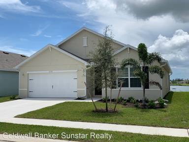 Main picture of 25301 E Lenox Cir
