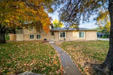 Main picture of 8174 Ammons Way
