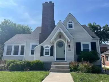Main picture of 108 N Maple St