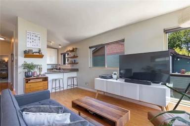 Main picture of 3608746657 14th Ave W