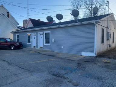 Main picture of 113 W Jefferson St