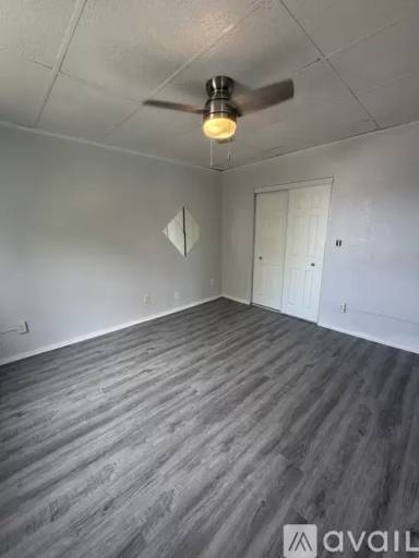 Main picture of W5514 1st St