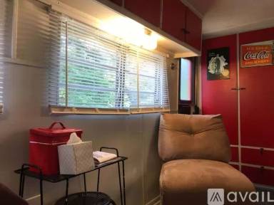 Main picture of 1524 W Pittsburgh St