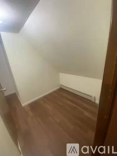 Main picture of 195 Marietta Ave