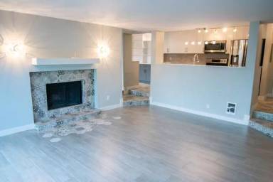 Main picture of Quarterdeck Condo