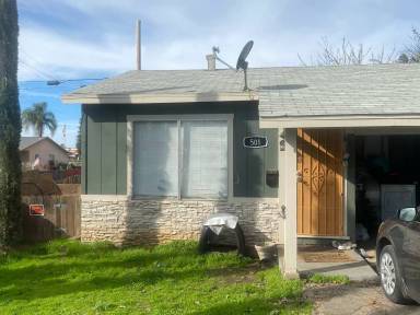 Main picture of 501 N Valencia Blvd