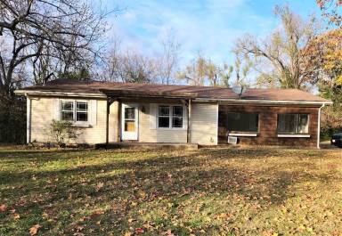 Main picture of 1506 N Riverside Rd