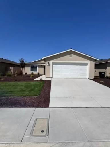 Main picture of 741 Dean Ct