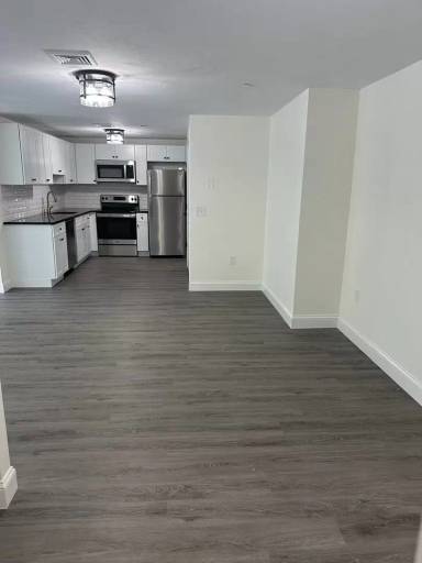 Main picture of 267 Mill St