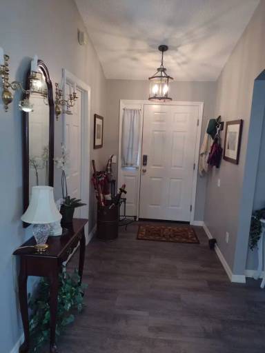 Main picture of 904 Camino del Rey Dr