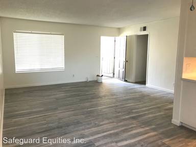 Main picture of 955 Las Lomas Dr