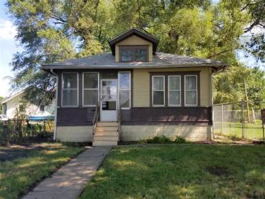 Main picture of 2602 Pinkney St