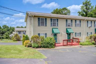 Main picture of 2244 Forest Acres Dr