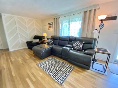 Main picture of 10 Catherine Ave