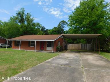 Main picture of 3222 Elsberry Rd