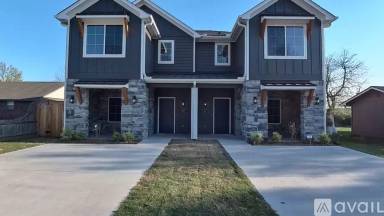Main picture of 507 W Fort Worth St