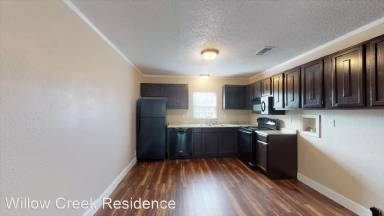 Main picture of Willow Creek Residences
