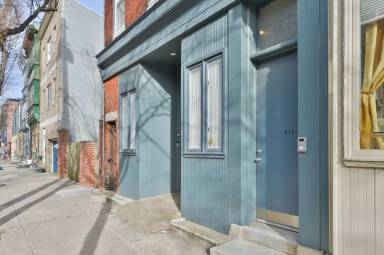 Main picture of 917 E Passyunk Ave