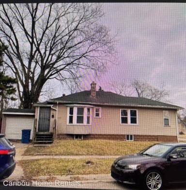 Main picture of 400 E 45th Ave