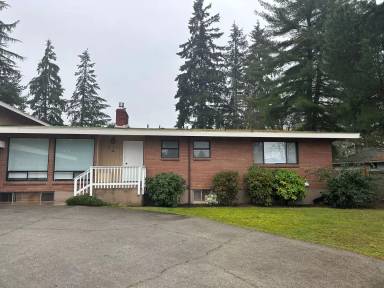 Main picture of 422 145th Ave NE