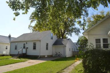 Main picture of 117 N Franklin Ave