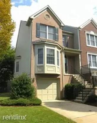 Main picture of 104 Goucher Ter
