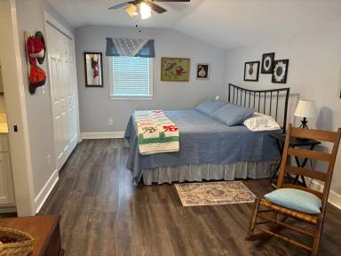 Main picture of 593 Kasserman Switch Ln