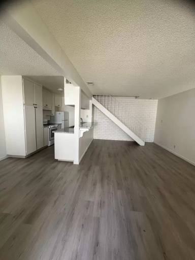 Main picture of 1703 Donner Ave