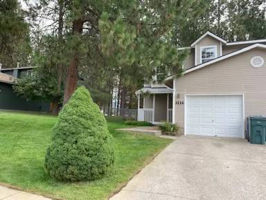 Main picture of 3142 N 13th St